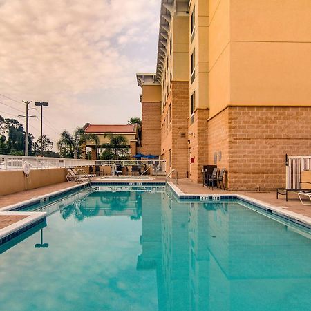 Fairfield Inn & Suites Palm Coast I-95 Экстерьер фото