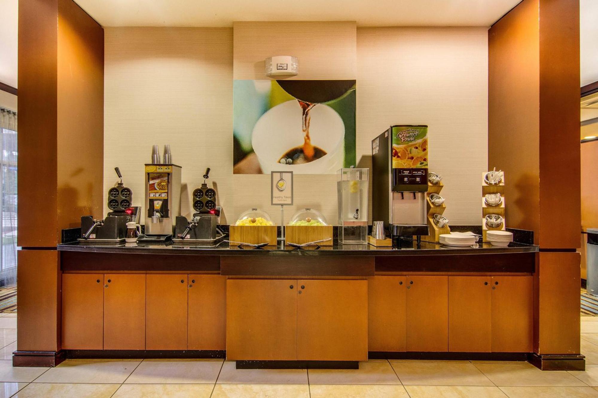 Fairfield Inn & Suites Palm Coast I-95 Экстерьер фото